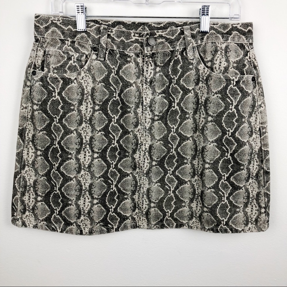 NWT Blank NYC The Jane Snake Denim Mini Python Skirt 30 Grey Gray